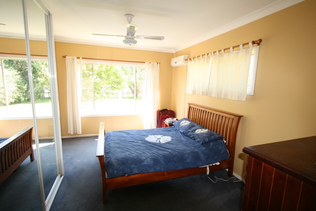 Rural Charm & Character - 3 Acres Picture 2