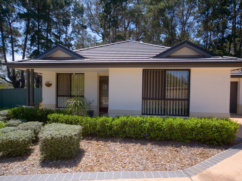 Get your hands on this one!! Picture 1