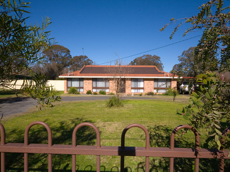 Priced To Sell...Over One Acre!! Picture 1