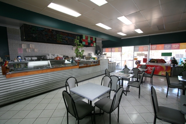 Prime Commercial Property - 1958m2 Picture 3