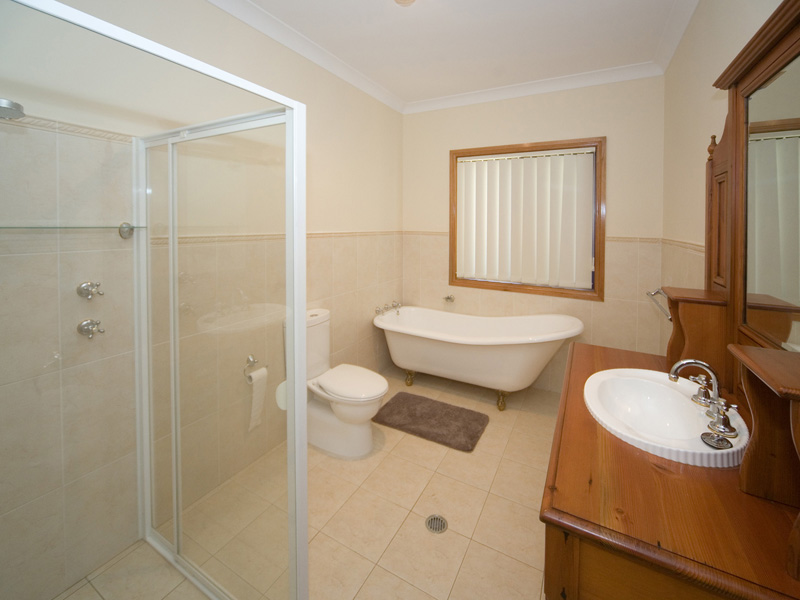 Architect Design- Massive Home Picture 3