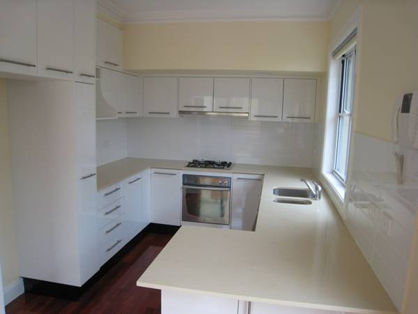 "Elywn Row" Picture 2