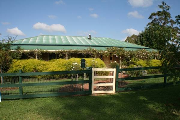 A home with Character on 1163m2 Picture 1