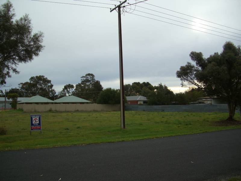 Looking to Build - Perfect Position Picture 3