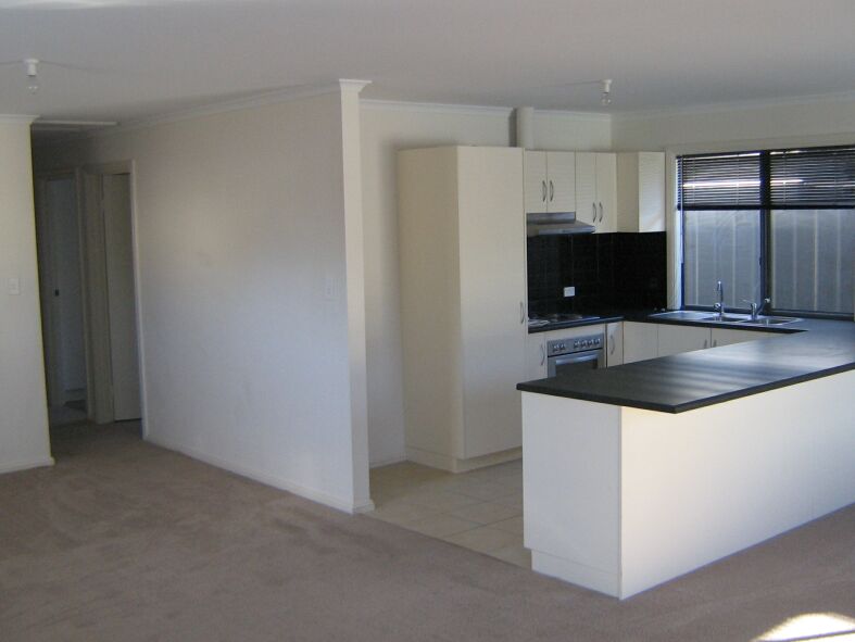 Easy Living....Low Maintenance Picture 2