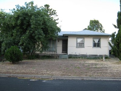 Attention: First Home Buyers Picture Attention: First Home Buyers Picture