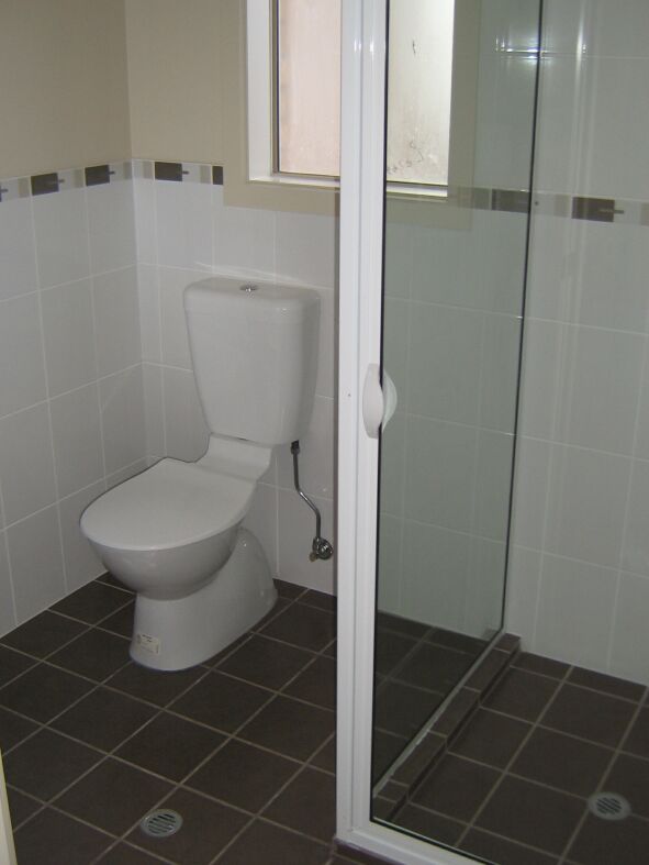 New 3BR Courtyard Home Picture 2