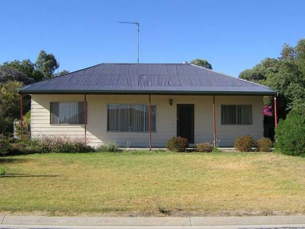 Family Size Home Picture 1