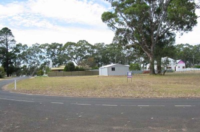 Prominent Position Picture