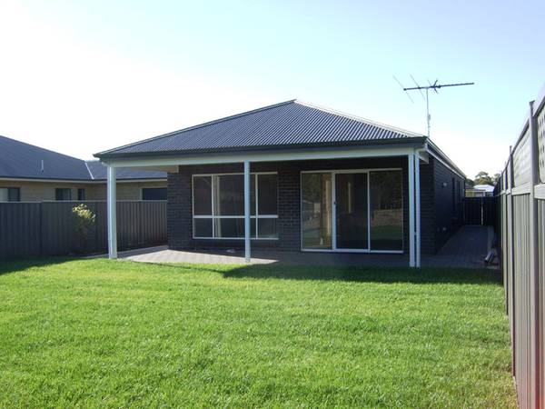 Modern Living Picture