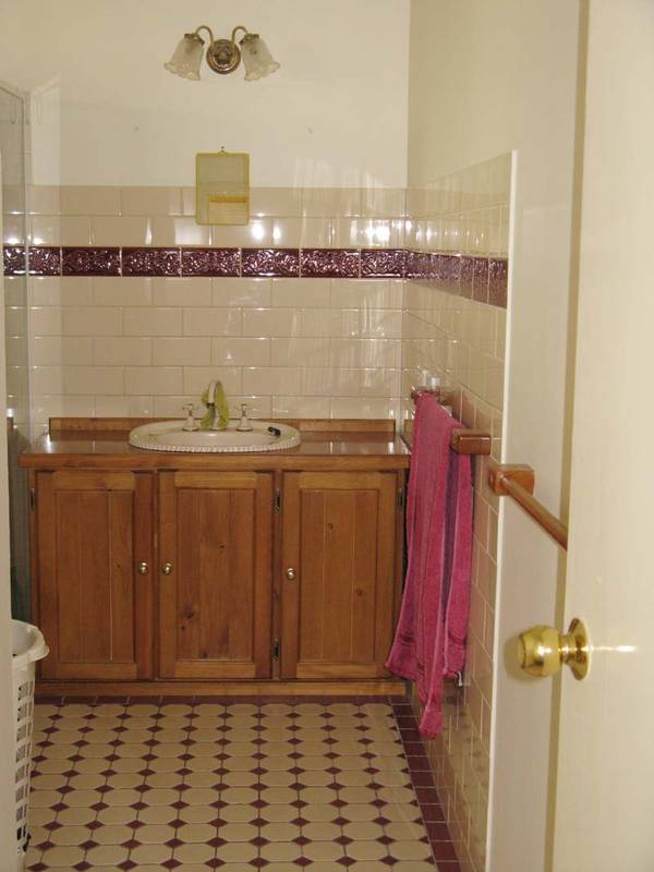 Great Location & Presentation Picture 3