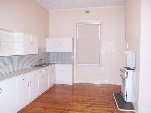 Brilliant Location Picture