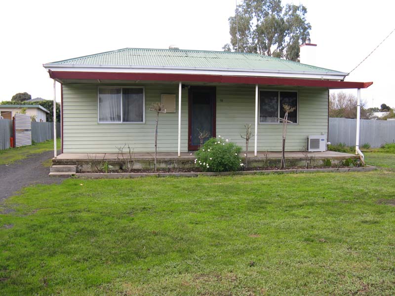 Cosy Cottage Picture 1