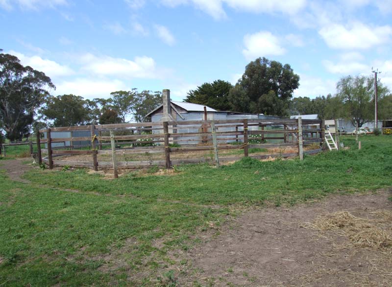 VENDOR RELOCATING! Picture VENDOR RELOCATING! Picture