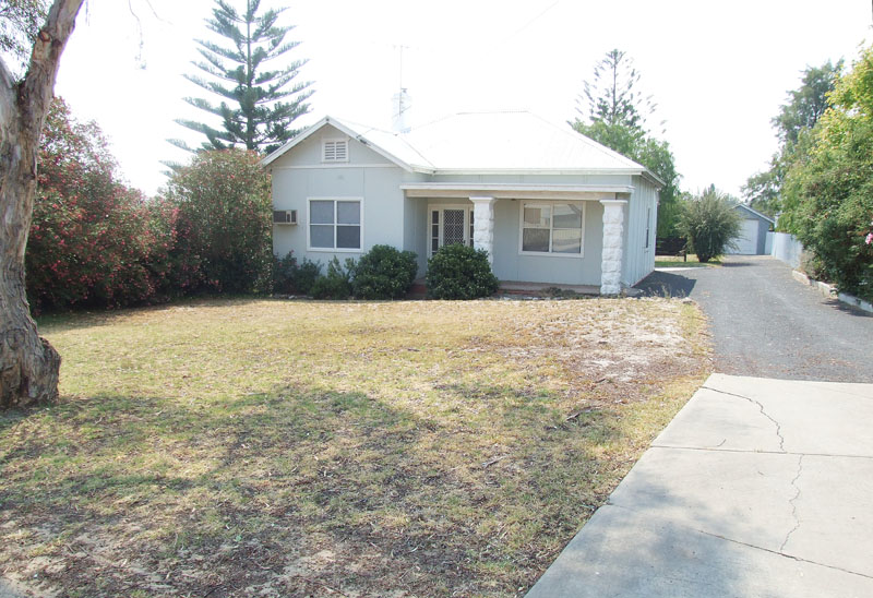 Affordable Home on Large Allotment Picture 1