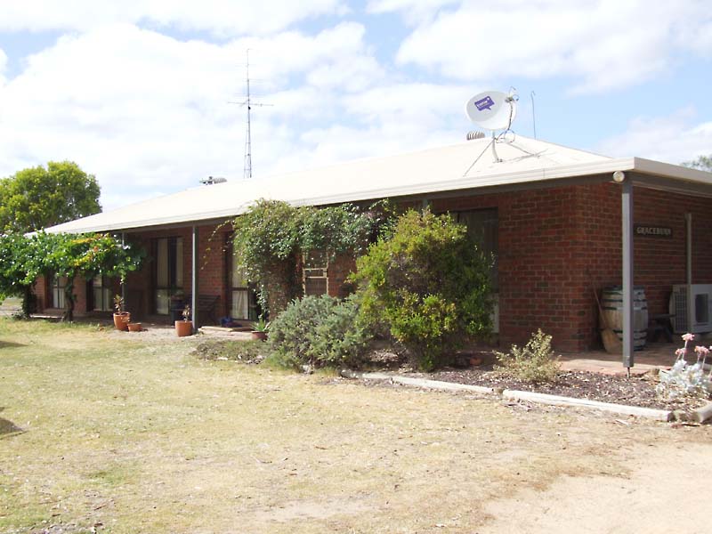 VERSATILE WEST WIMMERA PROPERTY Picture 1