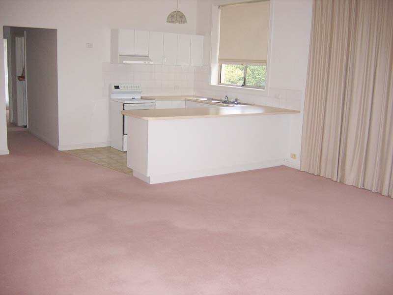 Stylish Strata Unit Picture 3