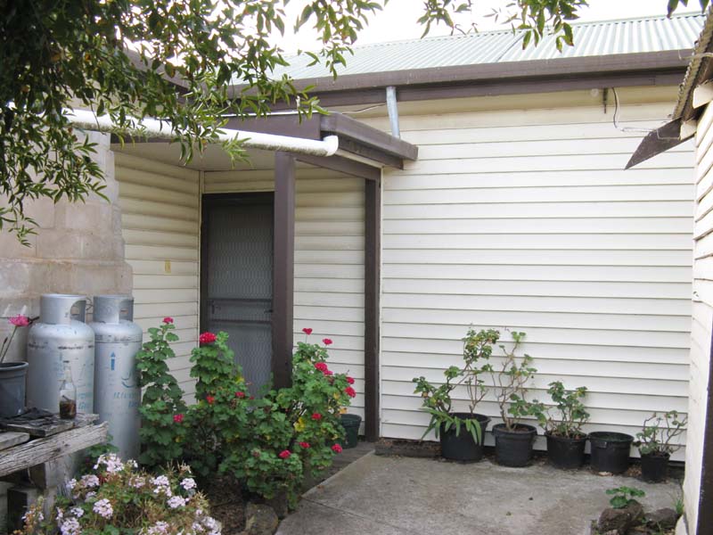 Just Needs A Bit Of Inspiration! Picture 3