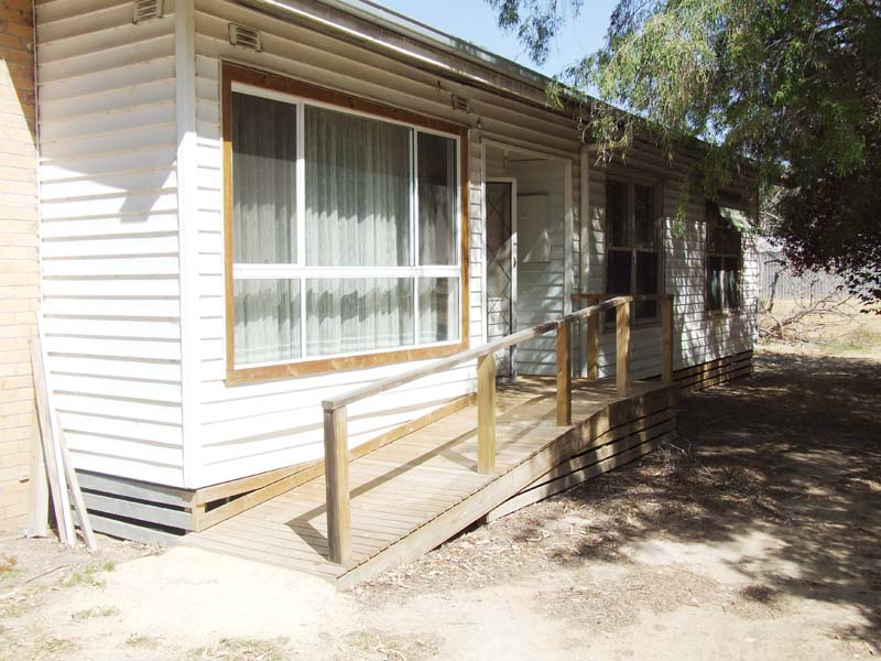 Needs A Bit Of TLC Picture 1