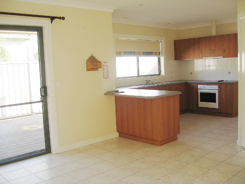 Retire, Invest, Enjoy. Picture 3