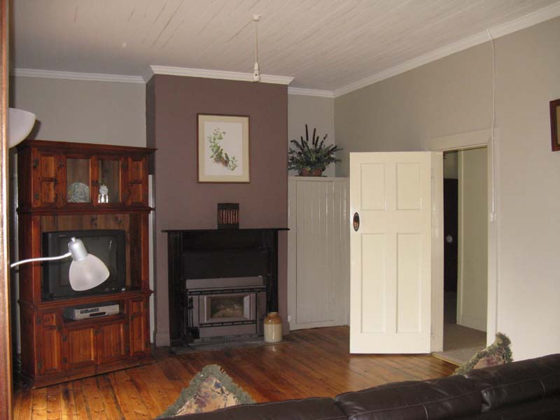 CLASSICAL STYLE - PRACTICAL LIVING Picture 3