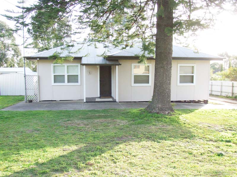 Renovated and Ready! Picture 1