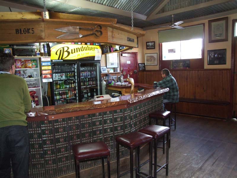 BUSINESS FOR SALE Picture 3