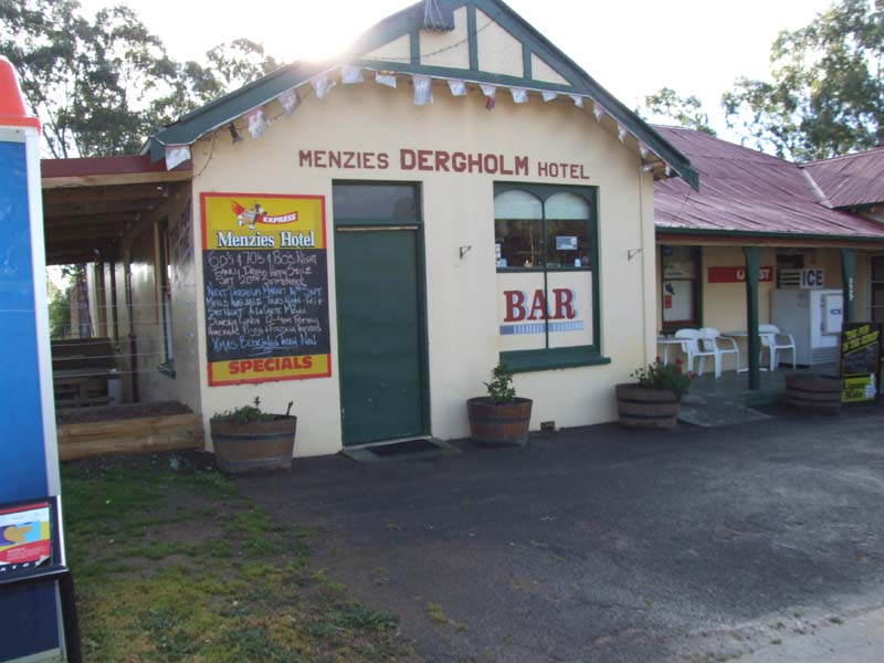 BUSINESS FOR SALE Picture 1