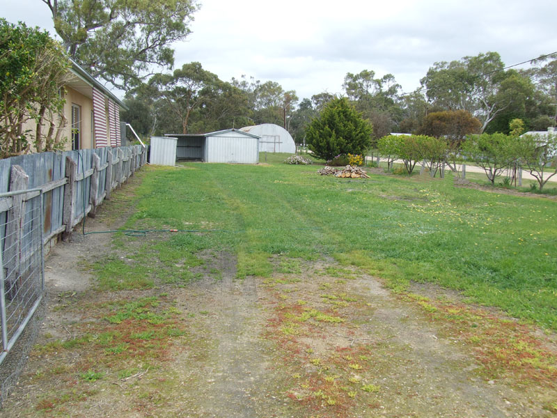 Just Perfect for the Growing Family! Picture 2