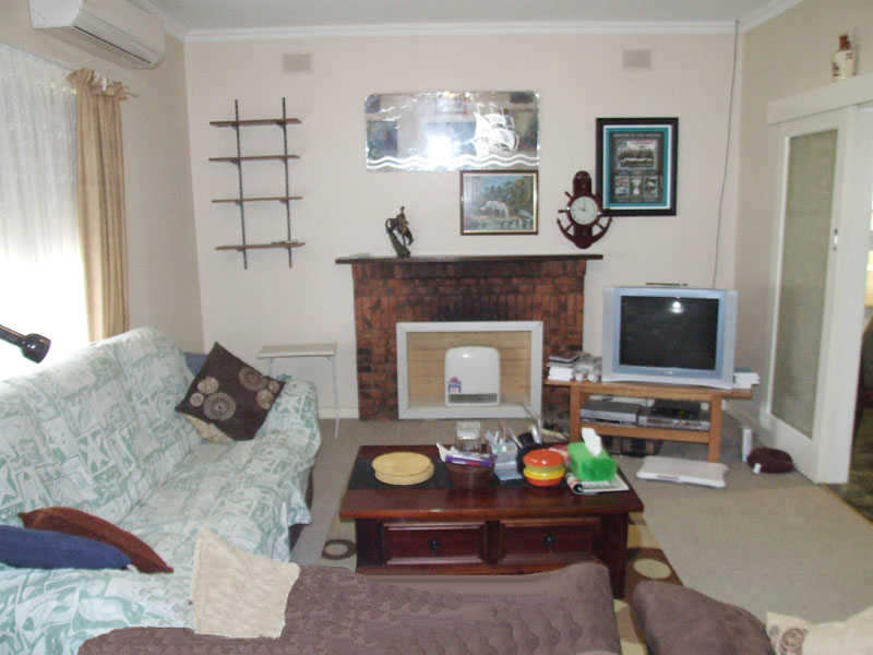 Just Perfect for the Growing Family! Picture 3