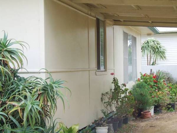 Ideal Family Home Picture 3