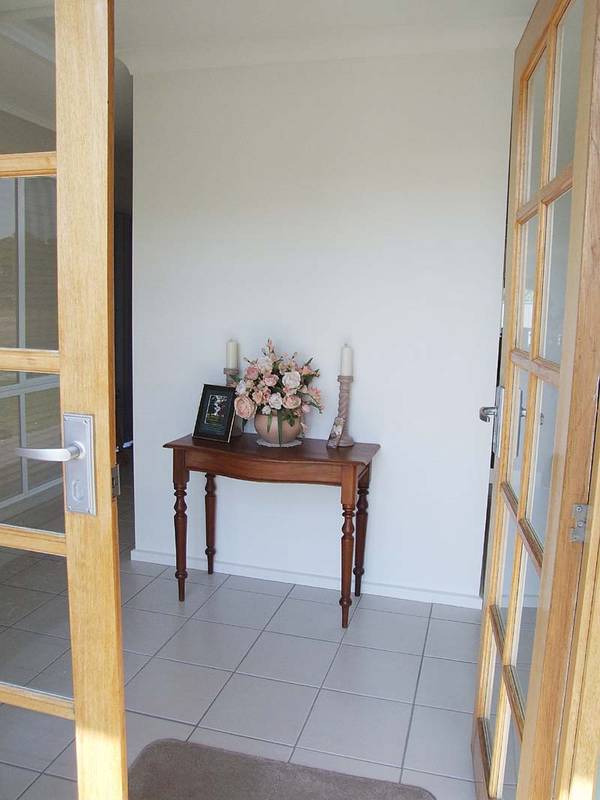 Easy, low maintenance living Picture 2