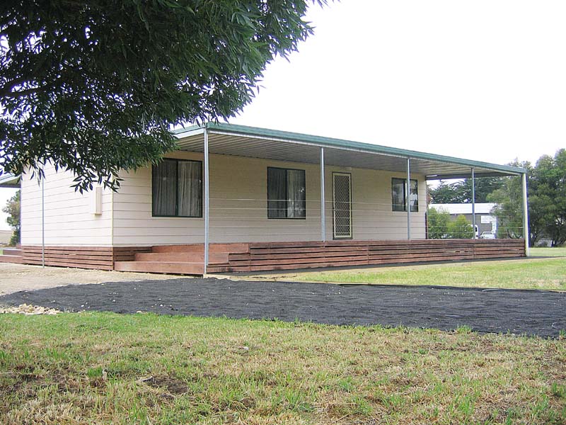 Accessible Location with loads of options Picture 1