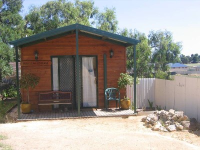 One Bedroom Fully Self Contained, Furnished Unit Picture