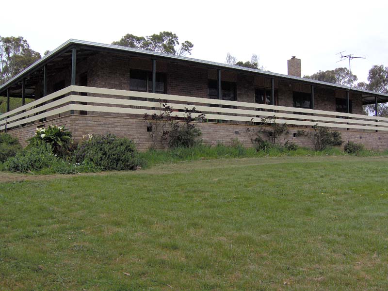 Impressive View from this Lifestyle Property Picture 1