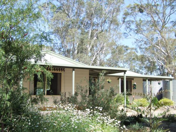 URGENT RELOCATION OF VENDOR FORCES AUCTION Picture 1