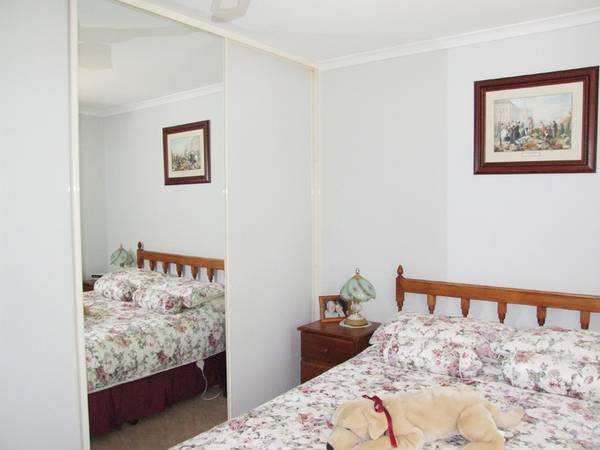 URGENT RELOCATION OF VENDOR FORCES AUCTION Picture 3