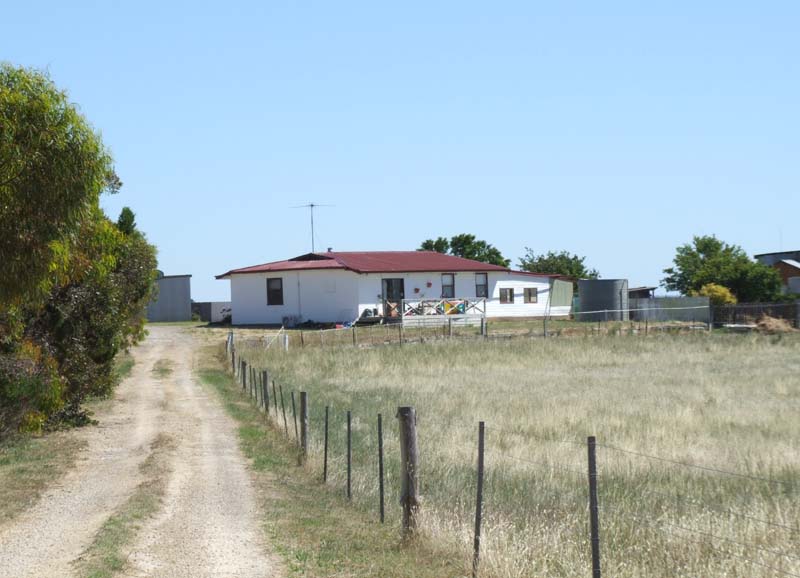 Rural Living just 7kms from Naracoorte Picture 1