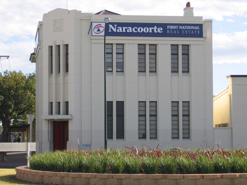 Fantastic Rental Opportunity Picture 1