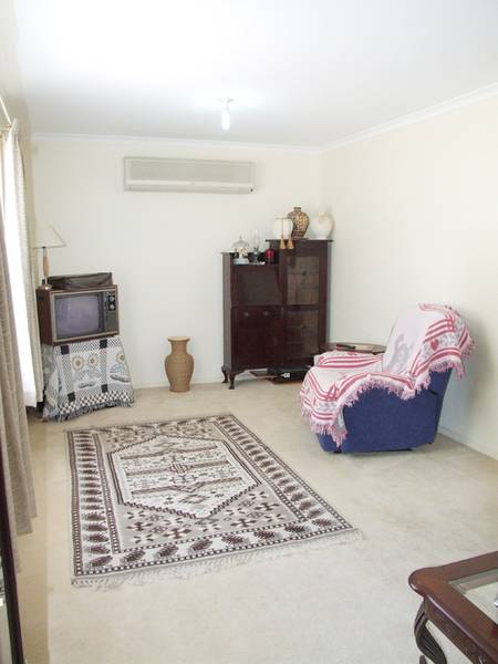 Don't Overlook This One! Picture 3