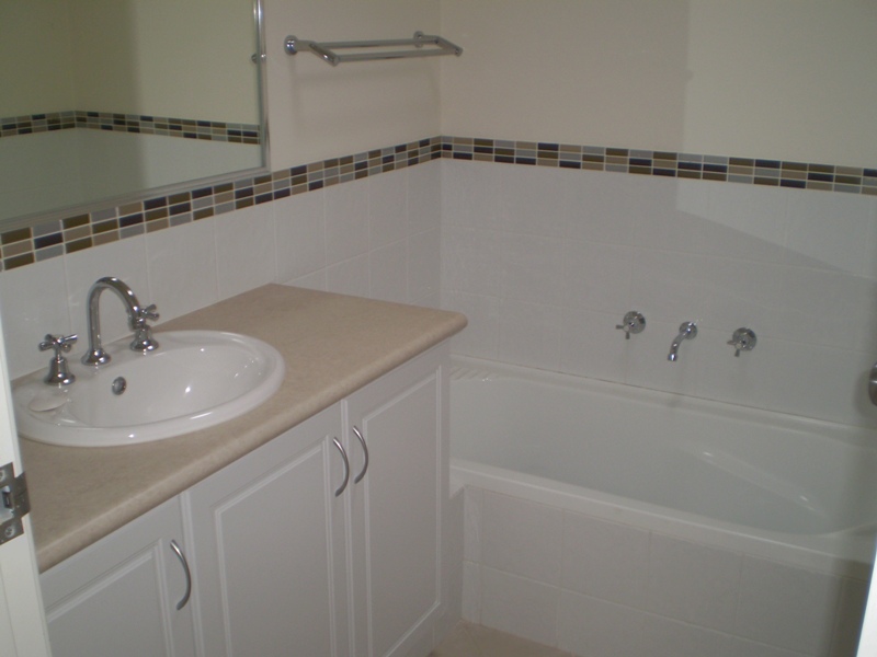 Idealistic 3 x 2 villa Picture 3