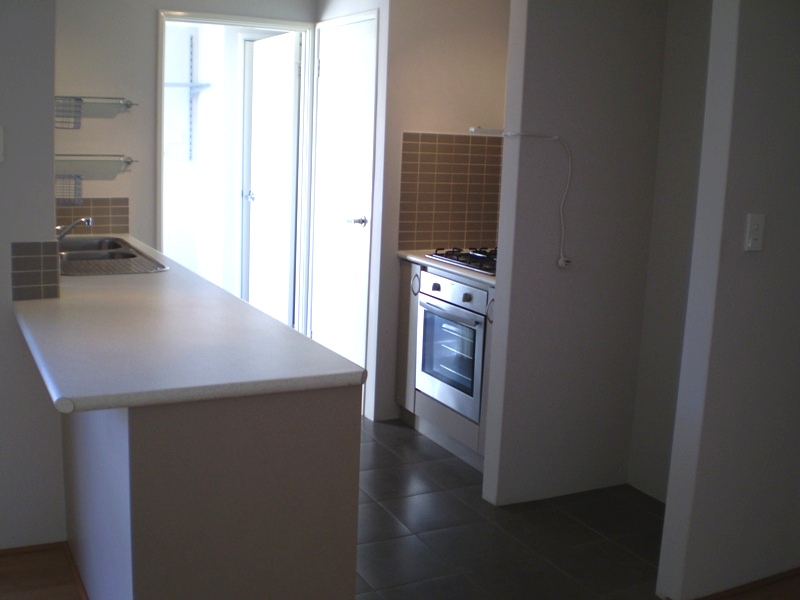 A must see - exceptional 3 x 2 villa Picture 2