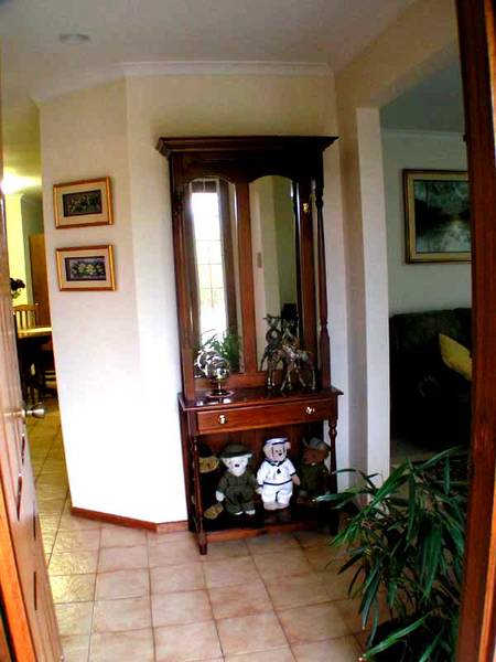 JUST RIGHT Picture 3