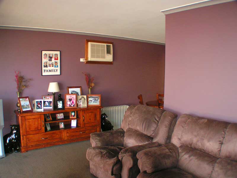 WARM AND INVITING Picture 2