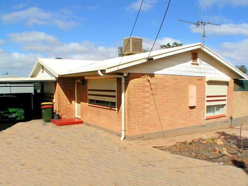 A PERFECT PLACE TO START Picture 1