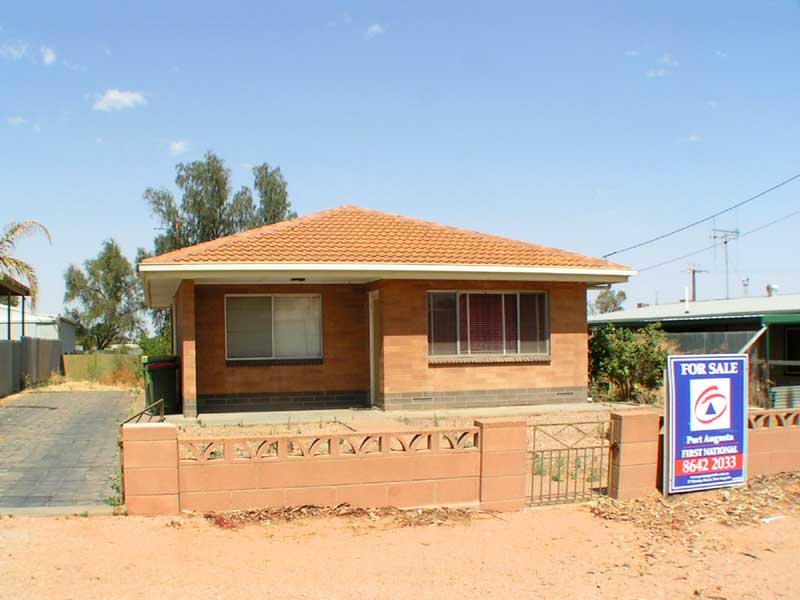 MOVE IN NOW-EXTEND LATER Picture 1