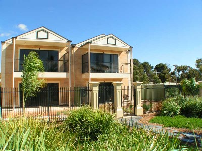 BEACHFRONT LOCATION Picture