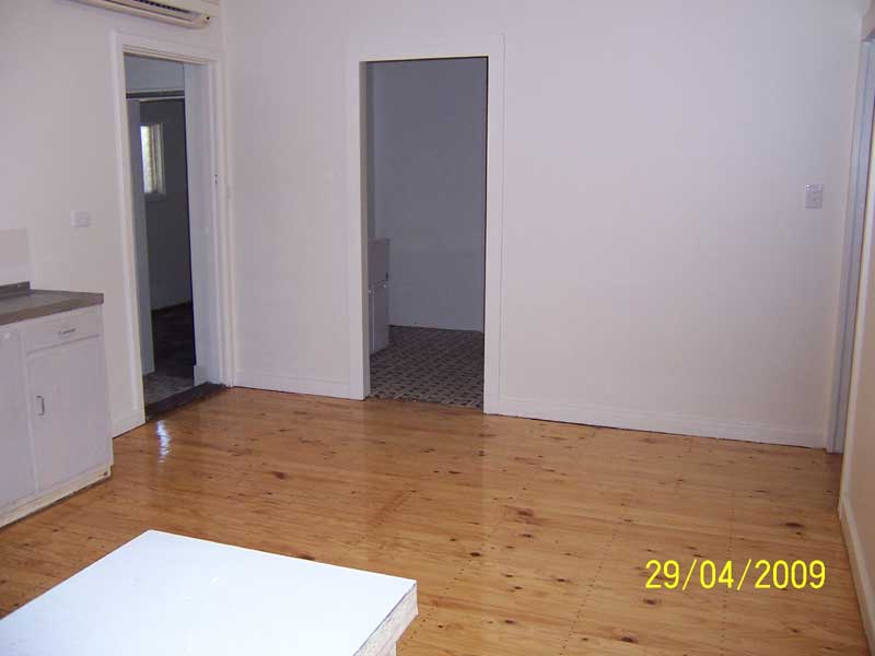 GOOD CENTRAL LOCATION Picture GOOD CENTRAL LOCATION Picture