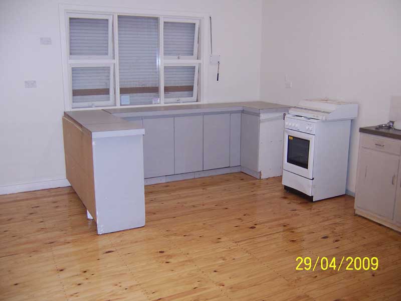 GOOD CENTRAL LOCATION Picture GOOD CENTRAL LOCATION Picture