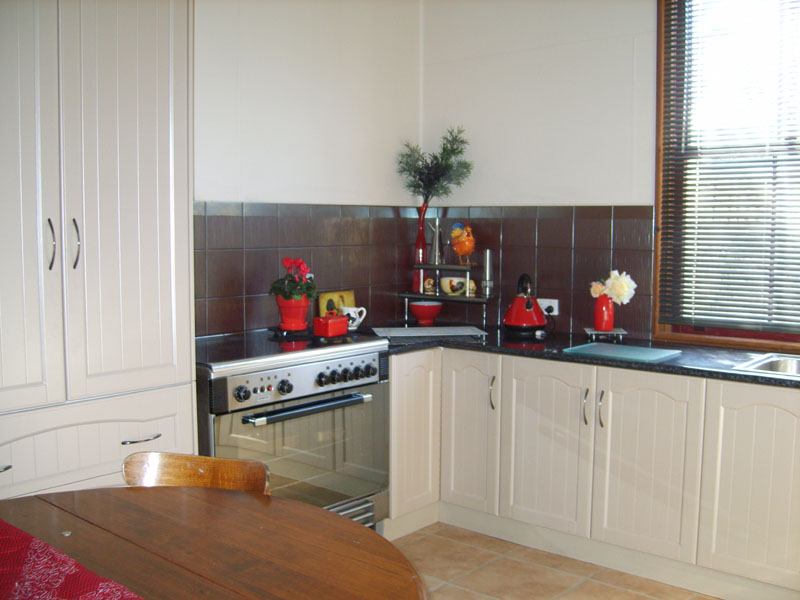 CHARACTER COTTAGE AT IT'S BEST Picture 3